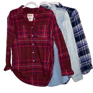 Bundle of 3 women's button down shirts